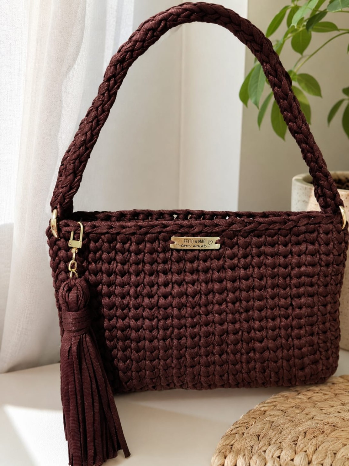 Bolsa Trama marrom em crochê com tassel